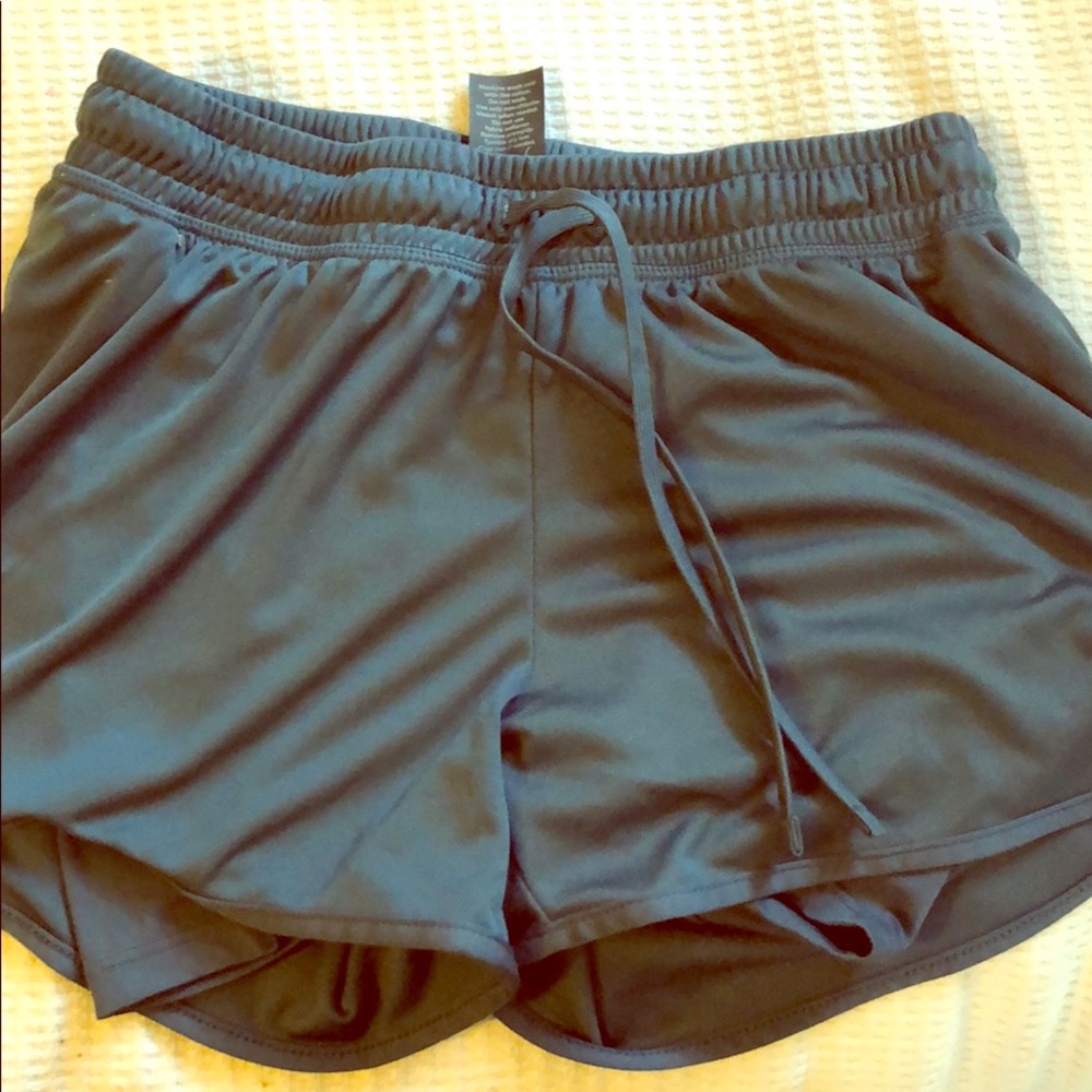 Running shorts